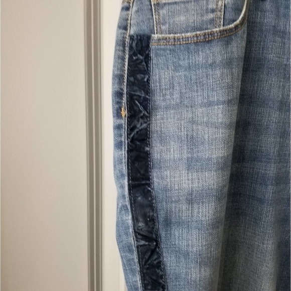 CHICO'S SLIMMING VELVET GIRLFRIEND jeans plus size 20 new - Picture 4 of 7